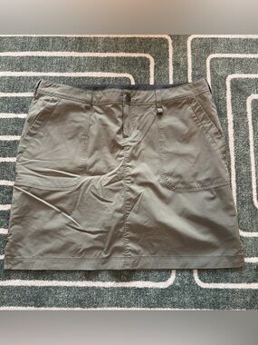 REI Hiking Skort